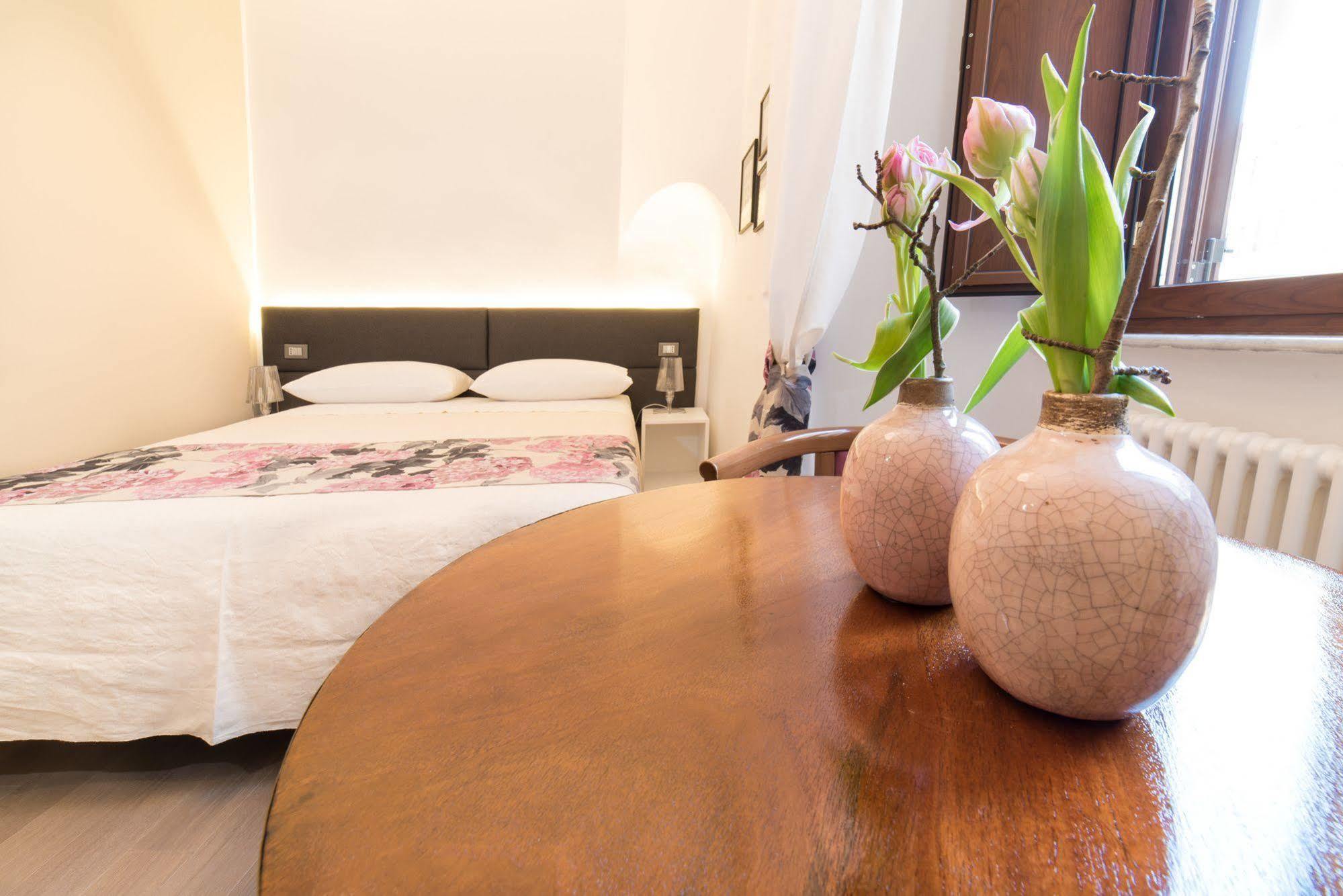 Bed and Breakfast Approdo Ripetta Рим Экстерьер фото